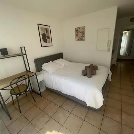 Comfortable And Convenient *